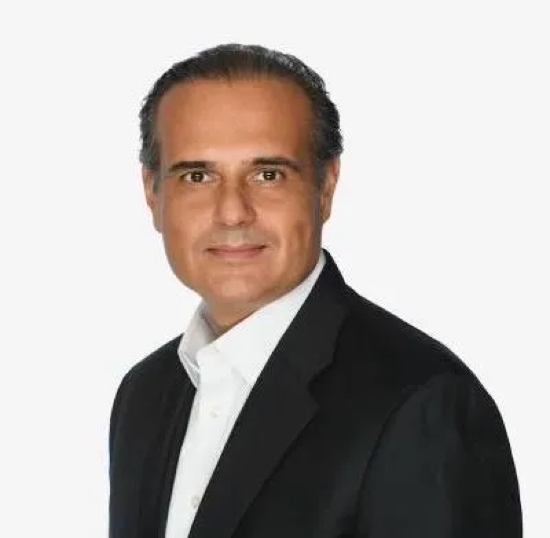 Patryck Pimpao Merhy, Chair